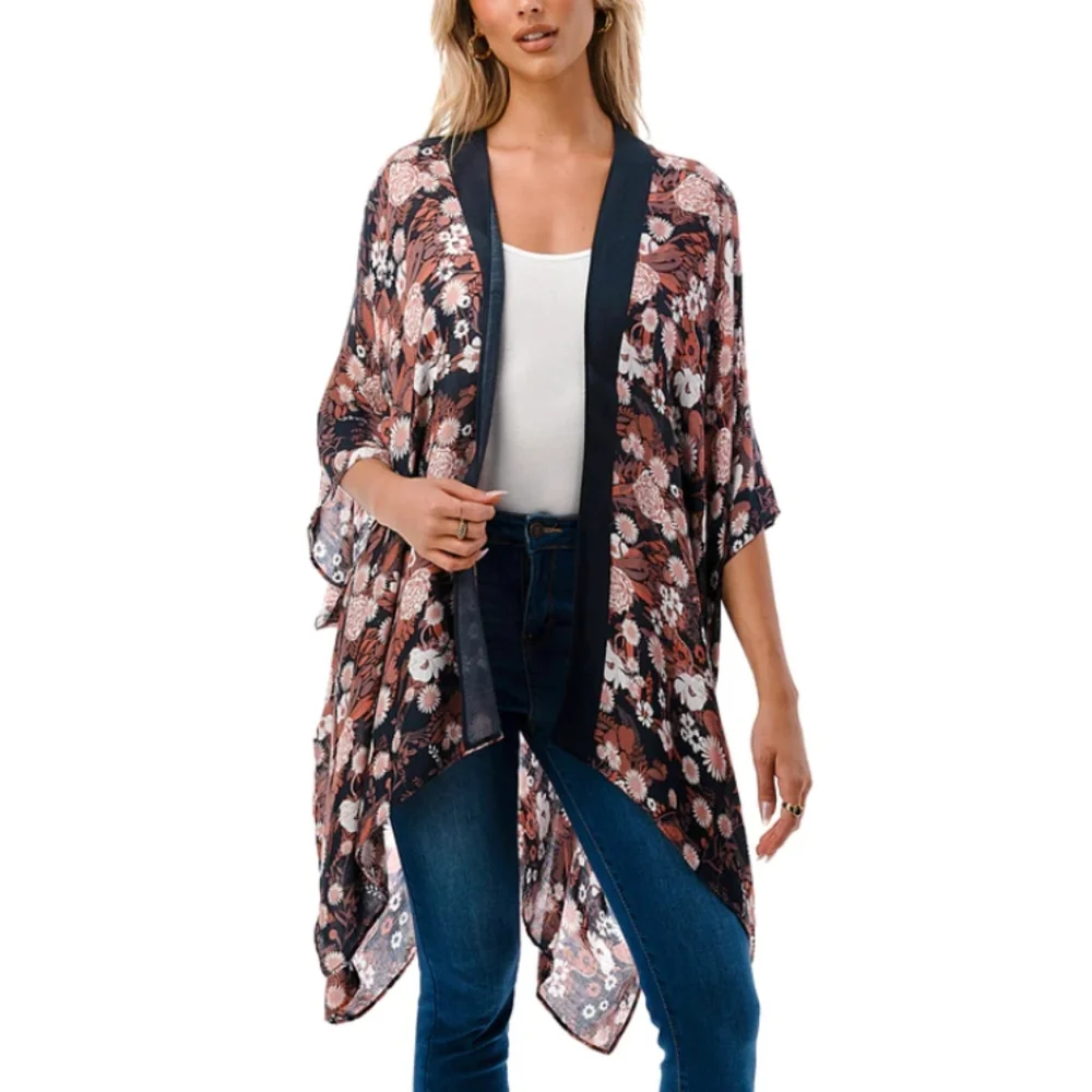 Kimono - Picture 1 of 3